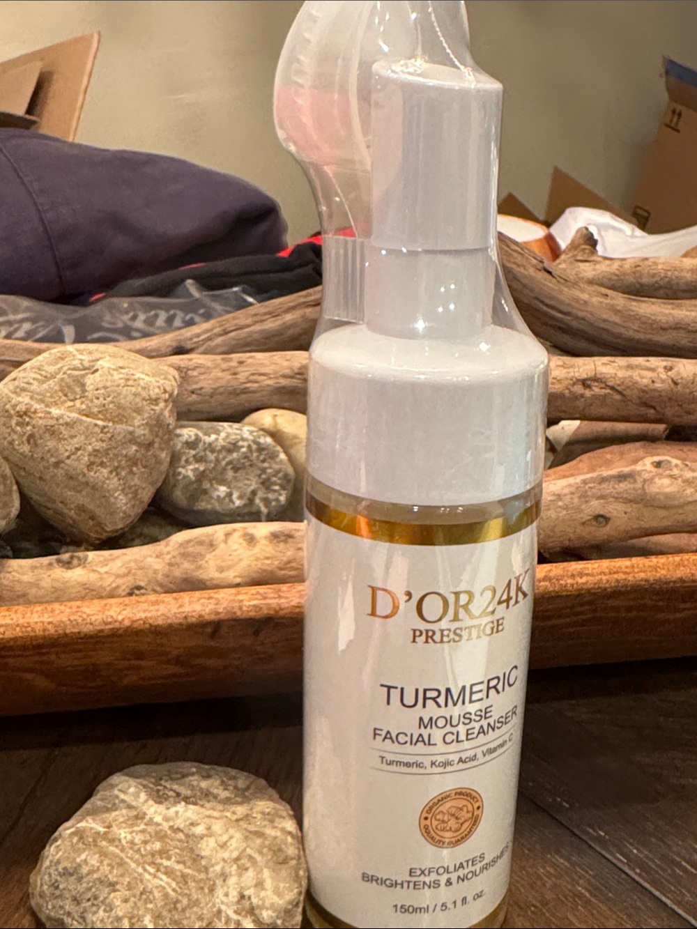 D'OR24K Prestige Turmeric Mousse Facial Cleanser - White